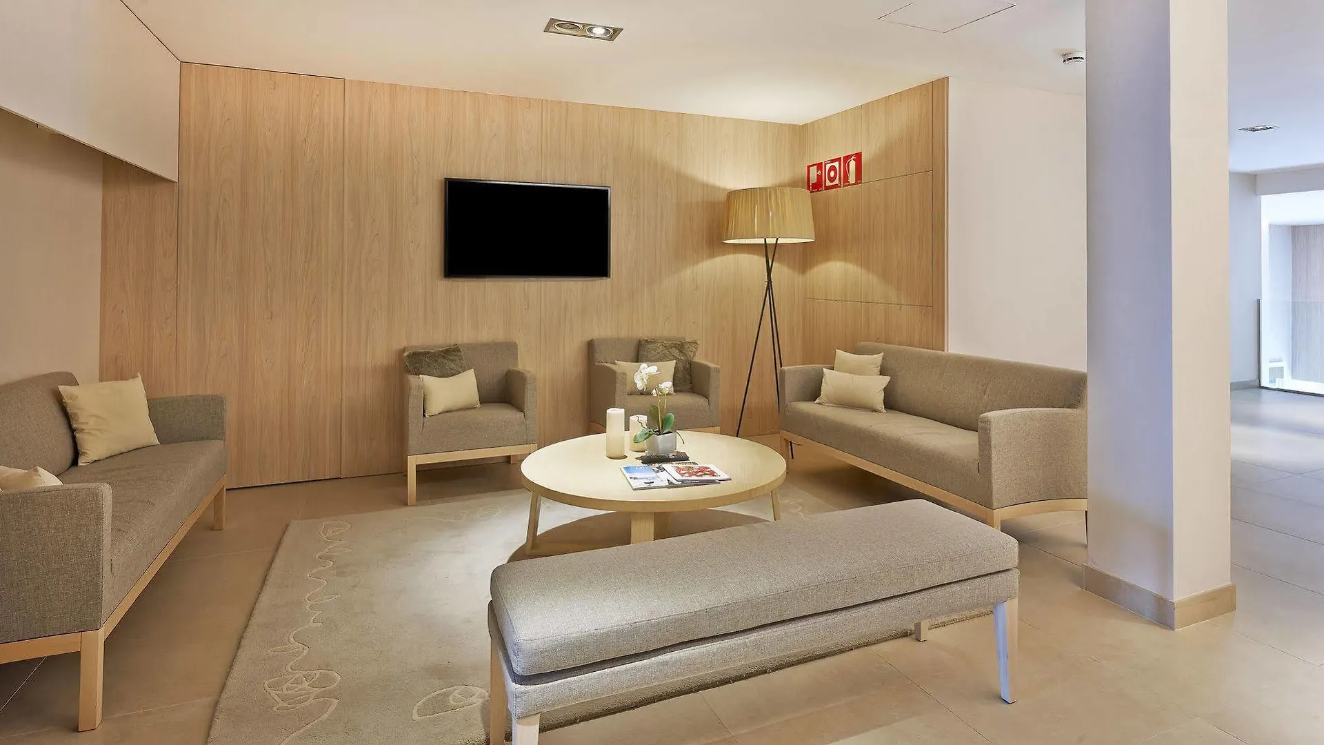 Hotel Omnium Barcelona 2*,