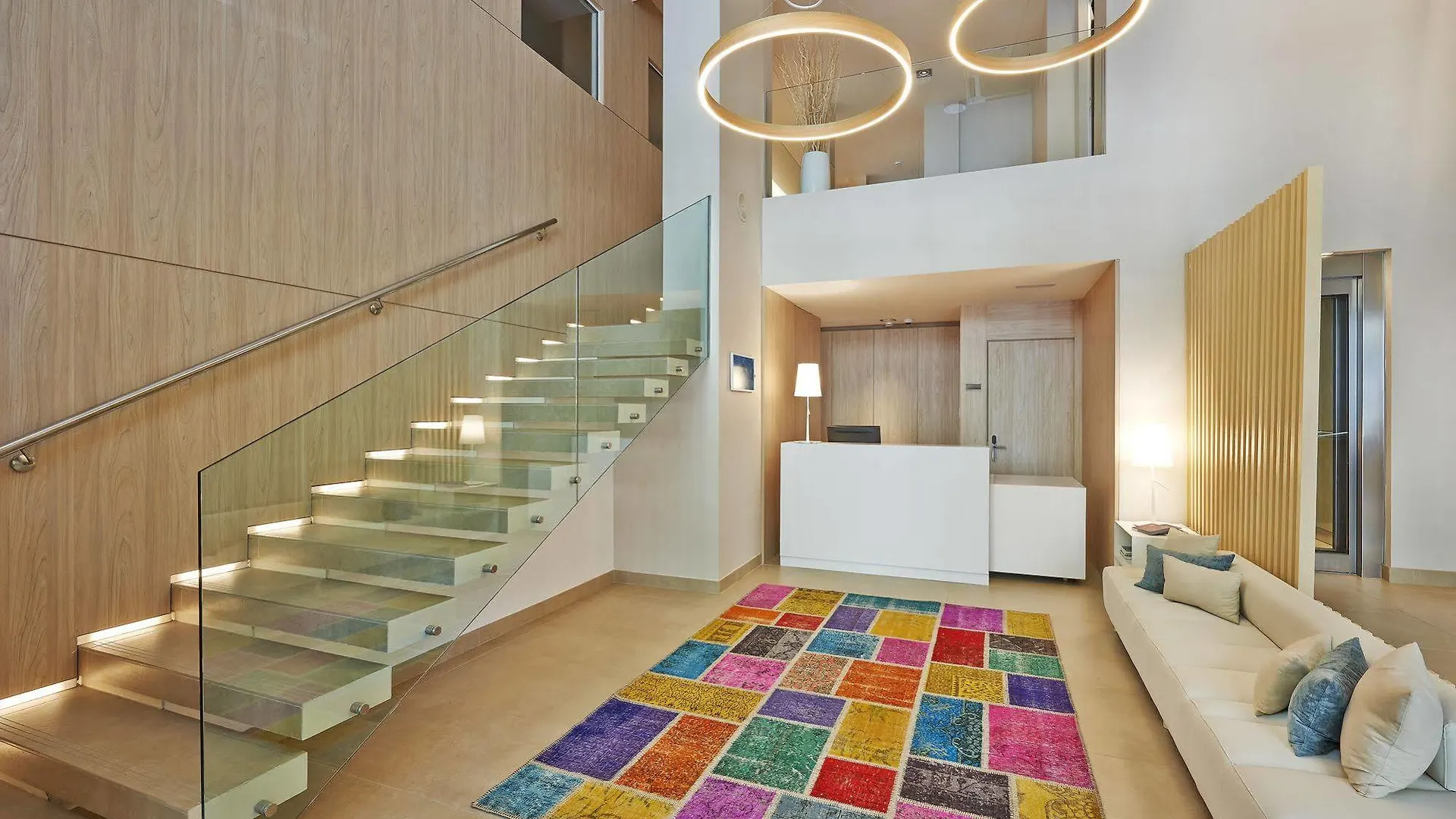 **  Hotel Omnium Barcelona Hiszpania